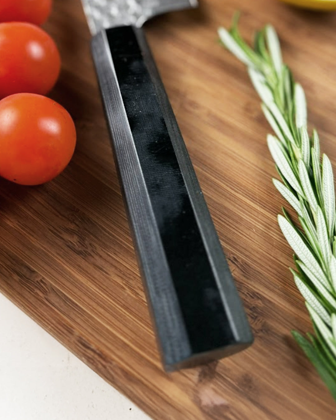 Aštuonkampė Micarta rankena