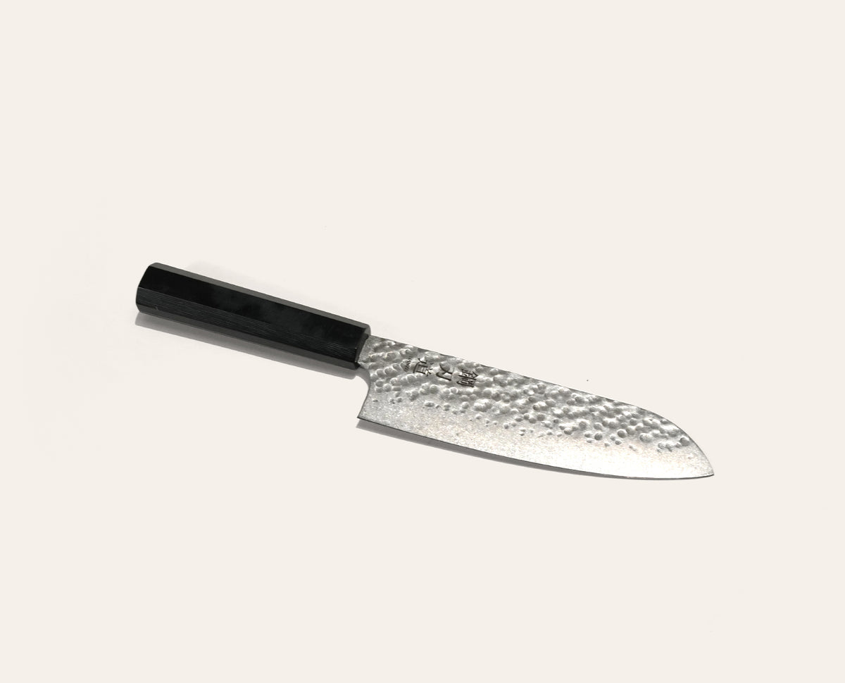Kaltinis Santoku peilis “Harumi”