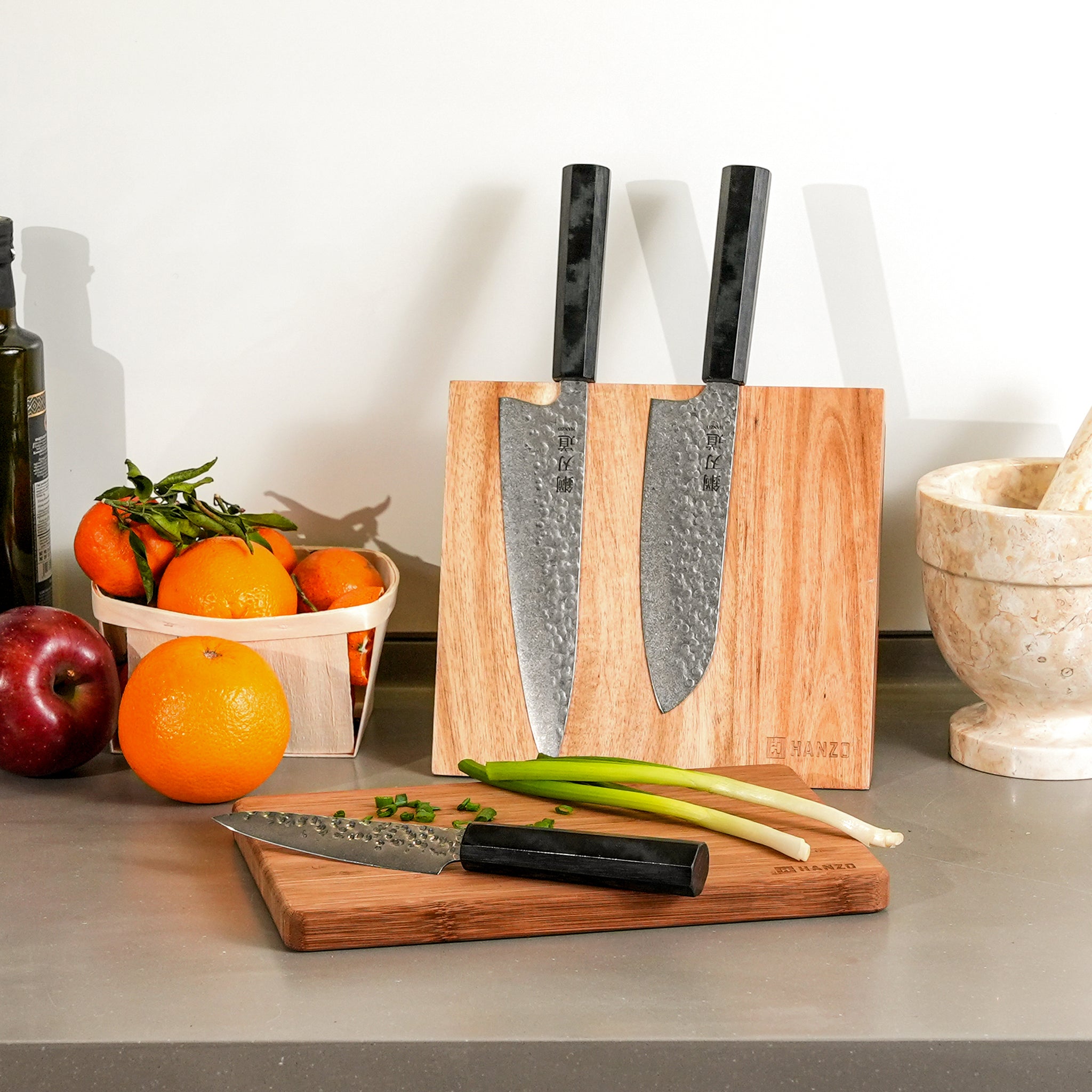 Kaltinis Santoku peilis “Harumi”